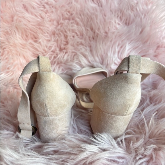 Jenni Kayne Cream Block Heel Sandals - Picture 9 of 9